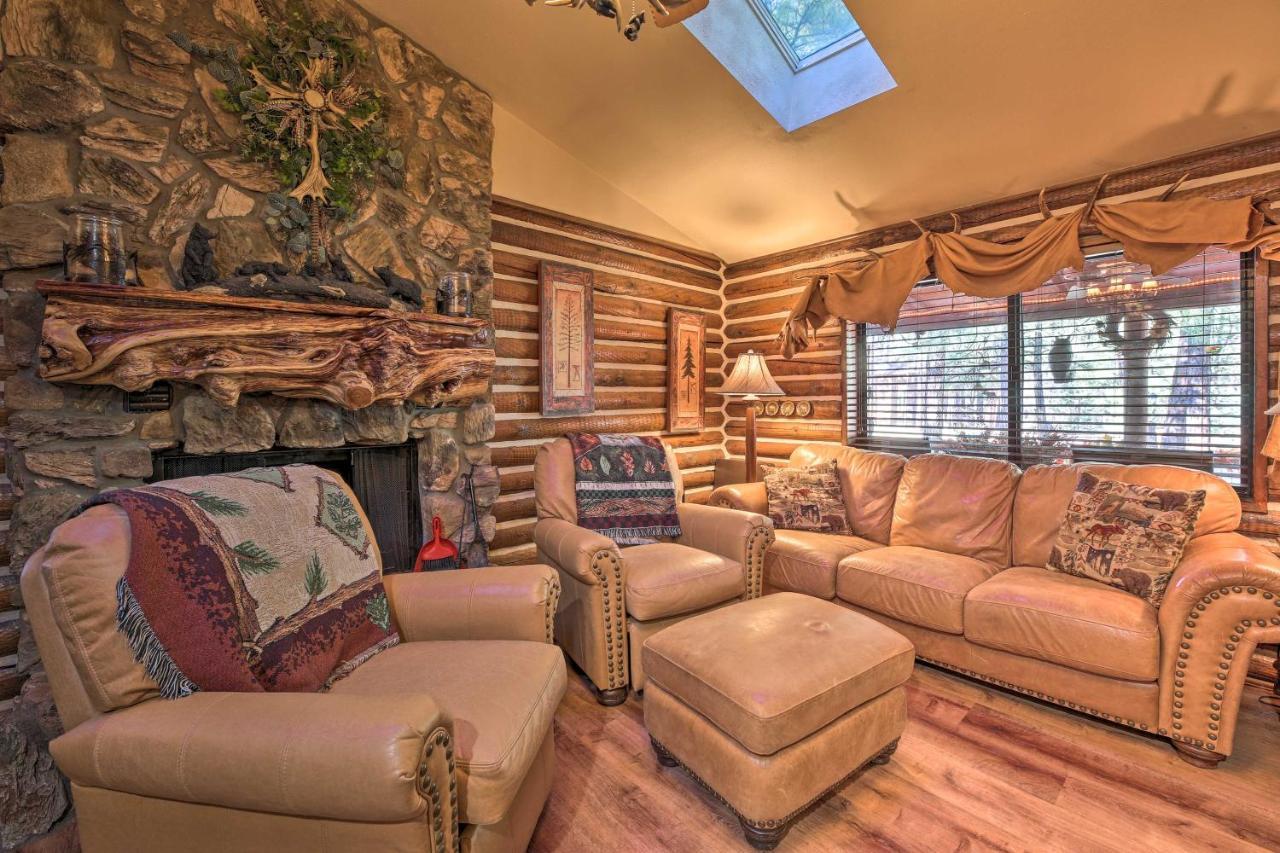 Rustic Lakeside Cabin - Family And Pet Friendly! ไพน์ท็อป-เลคไซด์ ภายนอก รูปภาพ