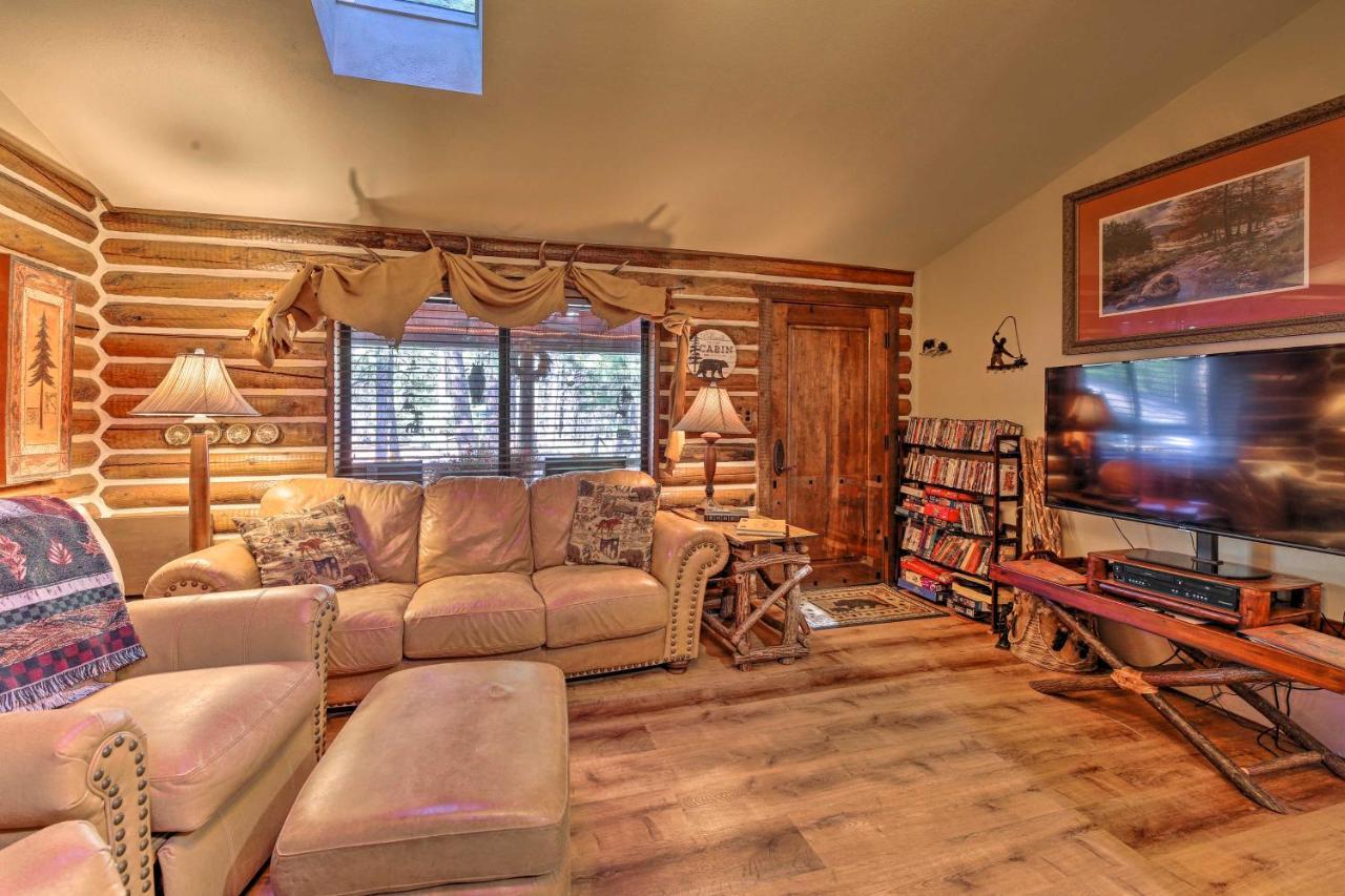 Rustic Lakeside Cabin - Family And Pet Friendly! ไพน์ท็อป-เลคไซด์ ภายนอก รูปภาพ