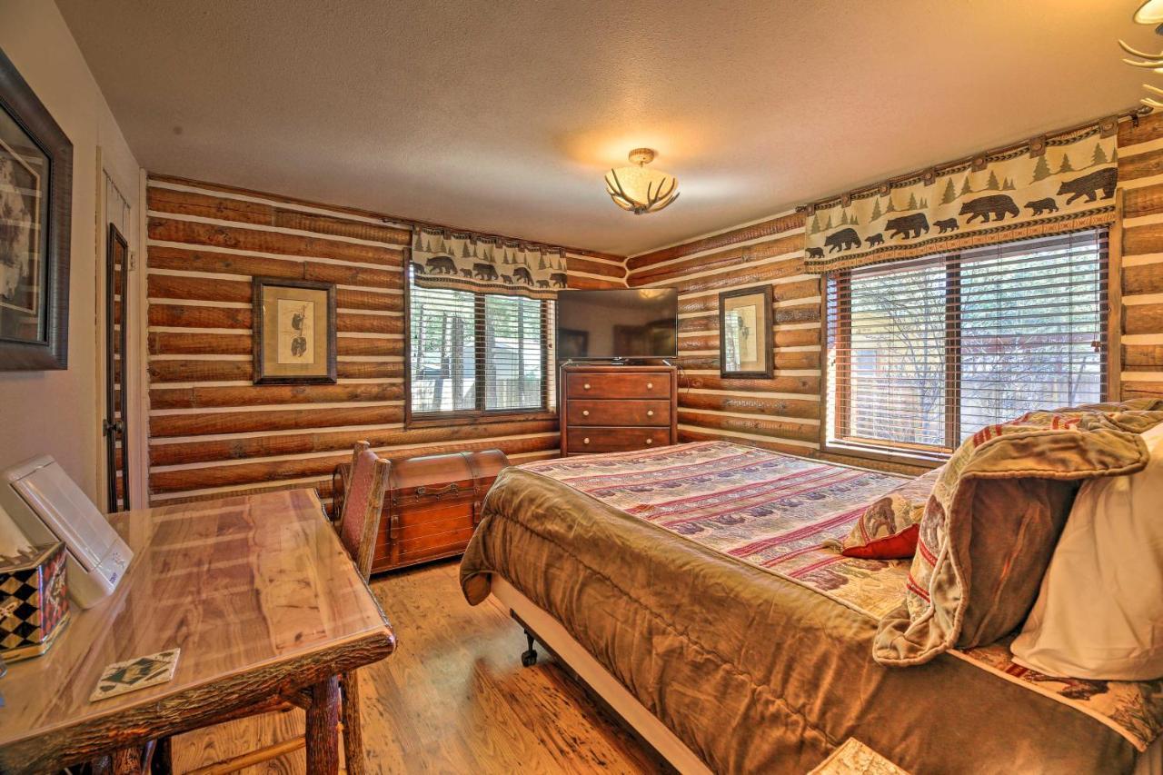 Rustic Lakeside Cabin - Family And Pet Friendly! ไพน์ท็อป-เลคไซด์ ภายนอก รูปภาพ
