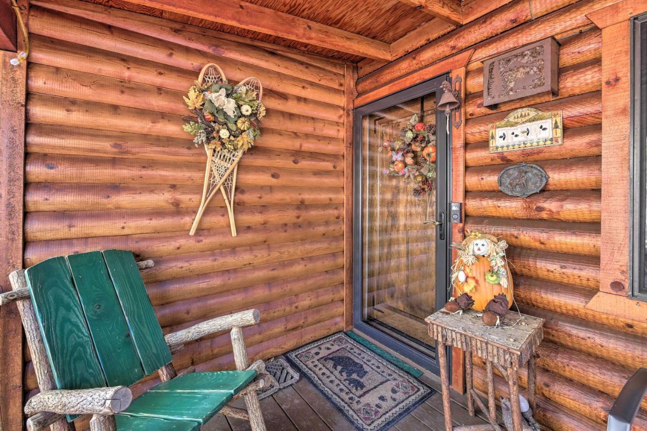 Rustic Lakeside Cabin - Family And Pet Friendly! ไพน์ท็อป-เลคไซด์ ภายนอก รูปภาพ